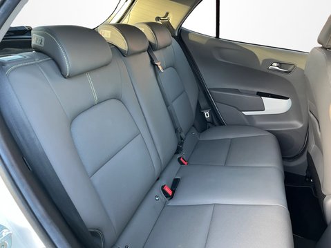 Kia Picanto 1.25 X-Line 5dr Auto 14