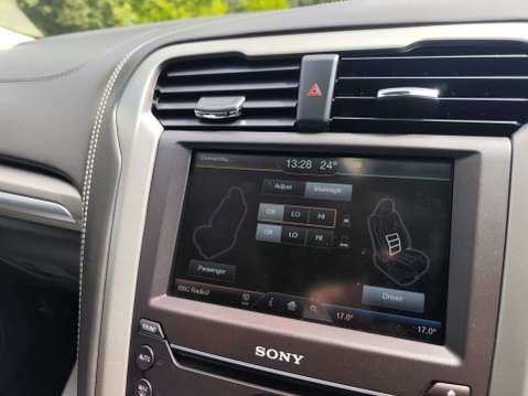 Ford Mondeo 2.0 Mondeo Vignale TDCi Auto 4dr 14