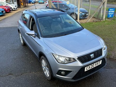 SEAT Arona TDI SE 1 OWNER 36