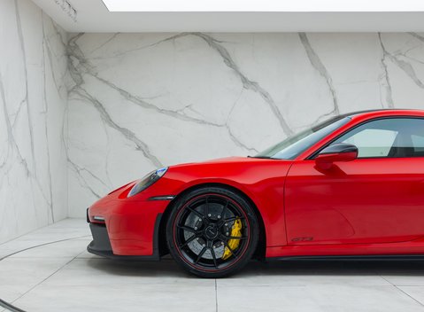 Porsche 911 GT3 (992) 37