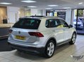 Volkswagen Tiguan 2.0 TDI SEL DSG Euro 6 (s/s) 5dr 44