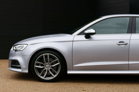 Audi S3 2.0 S3 Sportback Quattro Semi-Auto 4WD 5dr 12