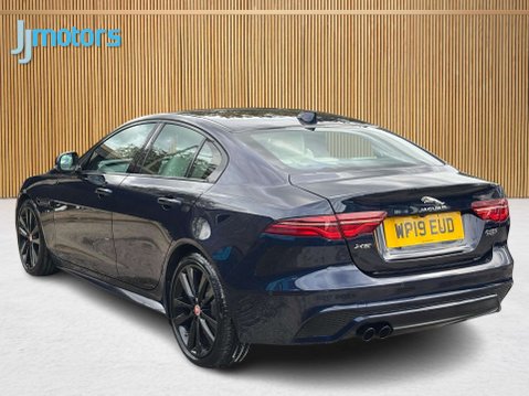 Jaguar XE 2.0 D180 R-Dynamic SE Saloon 4dr Diesel Auto Euro 6 (s/s) (180 ps) 15