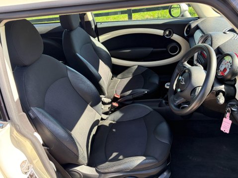 Mini Hatch 2.0 Cooper SD Euro 5 (s/s) 3dr 14