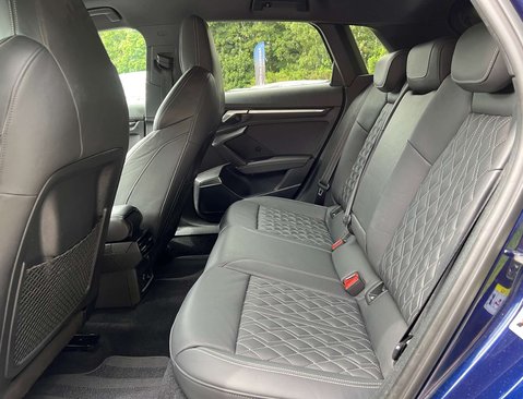 Audi S3 2.0 S3 Sportback TFSI Quattro Semi-Auto 4WD 5dr 44
