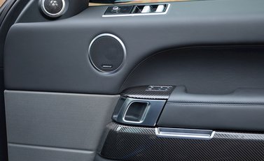 Land Rover Range Rover Sport 5.0 SVR 22