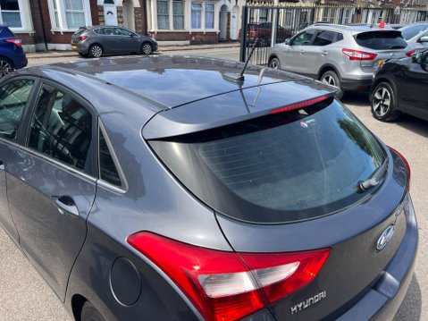 Hyundai i30 1.4 Blue Drive SE Nav Euro 6 (s/s) 5dr 17