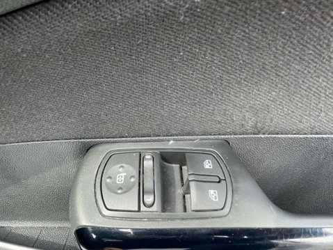 Vauxhall Corsa 1.2 Corsa Limited Edition 3dr 43