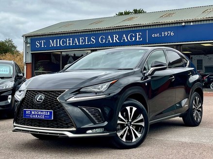 Lexus NX 2.5 NX 300h F Sport CVT 4WD 5dr