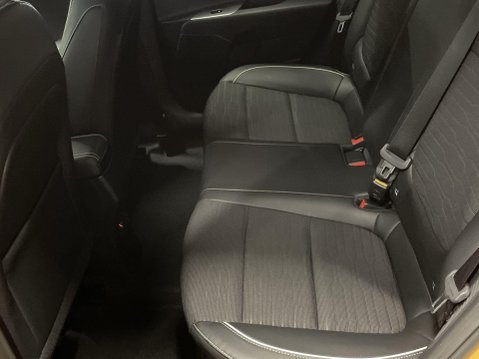 Kia Stonic 1.0 T-GDi MHEV GT-Line S SUV 5dr Petrol Hybrid Manual Euro 6 (s/s) (98 bhp) 18