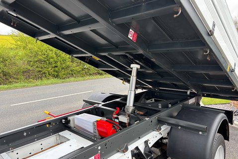 Ford Transit 350 Drw L2 130ps Single Cab Tipper 8