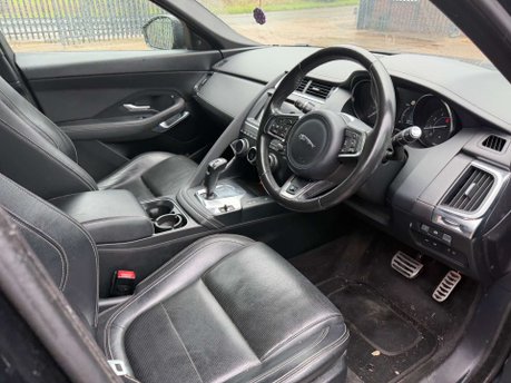 Jaguar E-Pace 2.0 E-PACE R-Dynamic S AWD AUTO 4WD 5dr 4