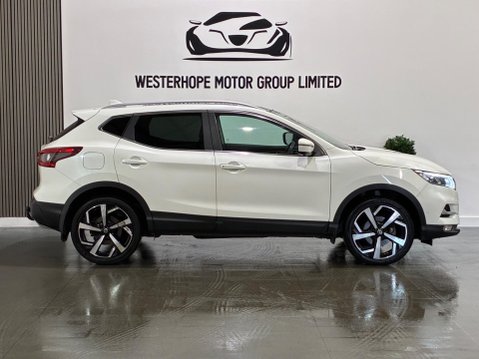 Nissan Qashqai 1.5 dCi Tekna Euro 6 (s/s) 5dr 24