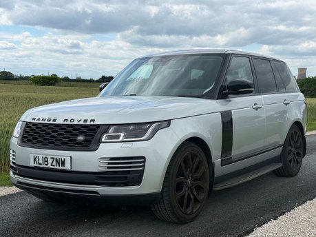 Land Rover Range Rover 3.0 Range Rover Vogue TDV6 Auto 4WD 5dr 17