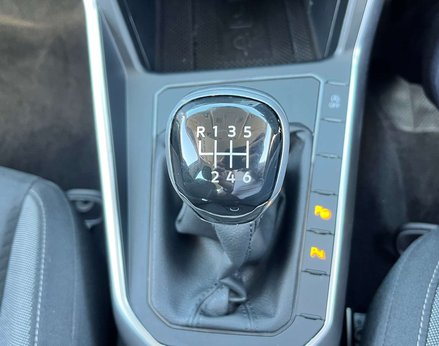 Volkswagen Taigo 1.0 Taigo Life TSi 5dr 54