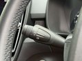 Volvo XC40 1.5 XC40 Momentum Core T2 5dr 29