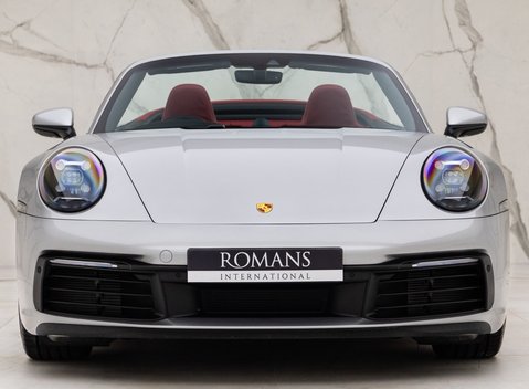 Porsche 911 Carrera 4S Cabriolet (992) 6