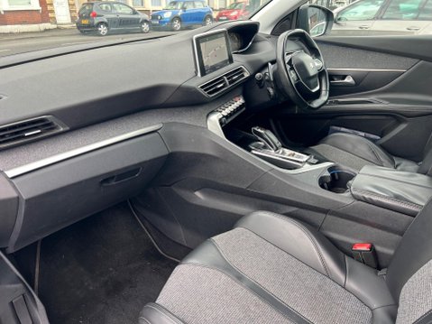 Peugeot 3008 1.2 PureTech Allure EAT Euro 6 (s/s) 5dr 23