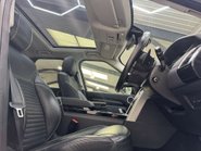 Land Rover Discovery 3.0 Discovery HSE SDV6 Auto 4WD 5dr 52