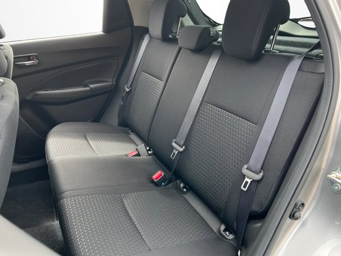 Suzuki Swift 1.2 Dualjet 83 12V Hybrid SZ5 5dr Auto 34