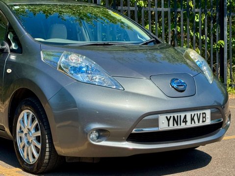 Nissan LEAF TEKNA 360 CAMERA 29