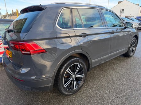 Volkswagen Tiguan SE NAVIGATION TSI BLUEMOTION TECHNOLOGY 11
