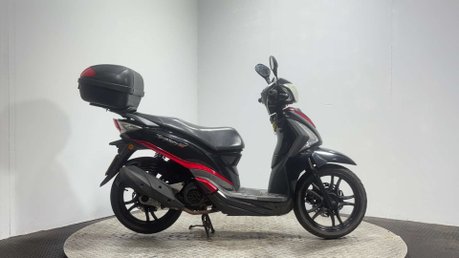 SYM Symphony 2018 PROJECT SCOOTER SPARES OR REPAIR 200CC BIKE 1