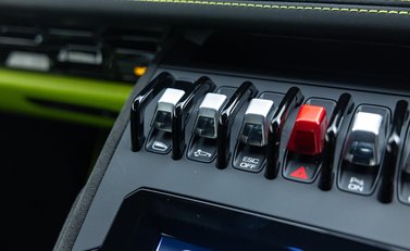 Lamborghini Huracan Tecnica 22