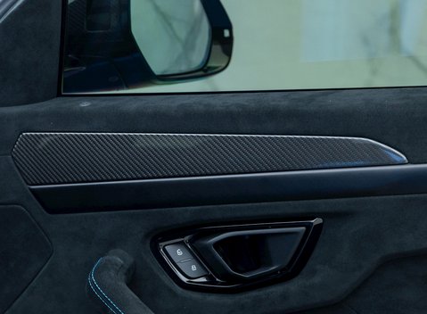 Lamborghini Urus Performante 25