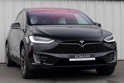 Tesla Model X Performance Ludicrous