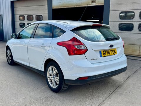 Ford Focus 1.6 TDCi Titanium Navigator Euro 5 (s/s) 5dr 5