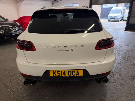 Porsche Macan 3.0 TD V6 S SUV 5dr Diesel PDK 4WD Euro 6 (s/s) (258 ps) 6
