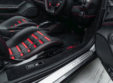 Ferrari 488 SPIDER 29