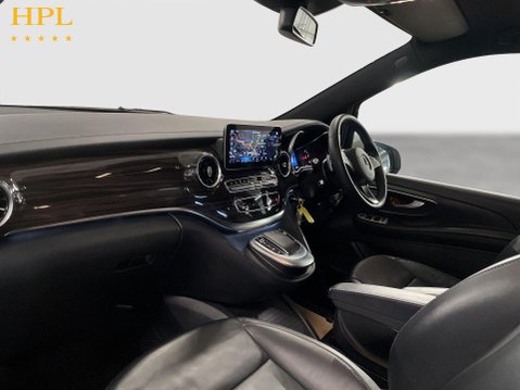 Mercedes-Benz V Class 2.0 V220d Sport MPV 5dr Diesel G-Tronic+ Euro 6 (s/s) 7 Seat (163 ps) 15