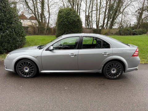 Ford Mondeo 3.0 Mondeo ST220 5dr 13