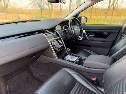 Land Rover Discovery Sport 2.0 Discovery Sport S D Auto 4WD 5dr 7