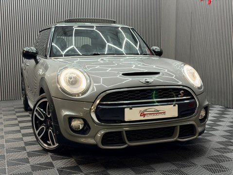 Mini Hatch 2.0 Cooper S Auto Euro 6 (s/s) 3dr 6