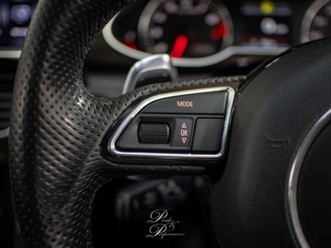 Audi RS4 4.2 RS 4 FSI Quattro Auto 4WD 5dr 28