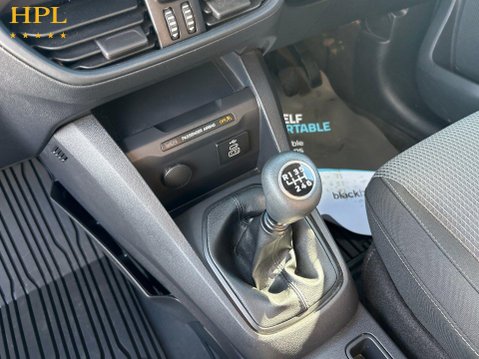 Ford Transit Courier 1.0 EcoBoost Leader Panel Van 4dr Petrol Manual SWB Euro 6 (s/s) (100 ps) 17