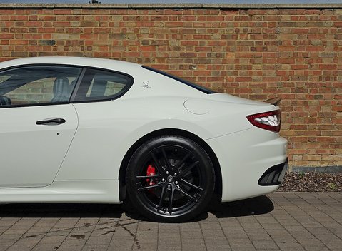Maserati Granturismo MC Stradale 19