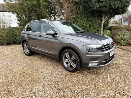 Volkswagen Tiguan 2.0 TDI BlueMotion Tech SEL DSG 4Motion Euro 6 (s/s) 5dr 4