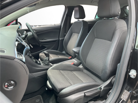 Vauxhall Astra 1.4T 16V 150 Griffin 5dr 15