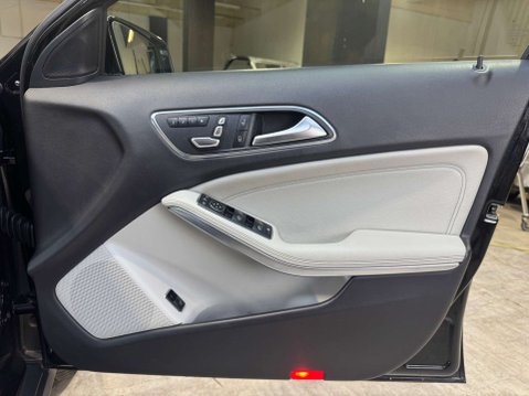 Mercedes-Benz GLA 2.1 GLA 200 Sport Premium+ D Auto 5dr 48