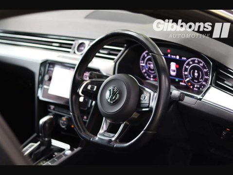 Volkswagen Arteon 2.0 Arteon R-Line TDI Semi-Auto 5dr 39