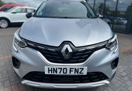 Renault Captur ICONIC 1.0 TCE 4