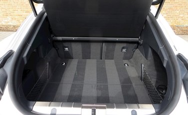 Porsche Panamera Turbo 18