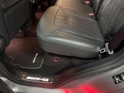 Mercedes-Benz G Class 4.0 G63 V8 BiTurbo AMG SUV 5dr Petrol SpdS+9GT 4MATIC Euro 6 (s/s) (585 ps) 64