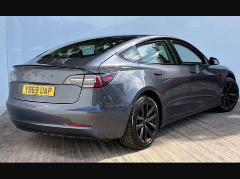 Tesla Model 3 Model 3 Long Range AWD 4WD 4dr 11