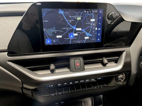 Lexus Ux 2.0 250h F Sport Design SUV 5dr Petrol Hybrid E-CVT Euro 6 (s/s) (184 ps) 18