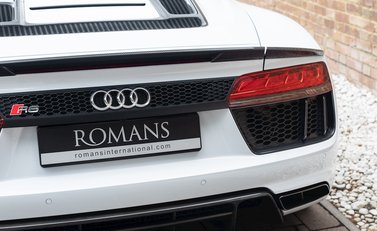 Audi R8 V10 Plus Spyder 24